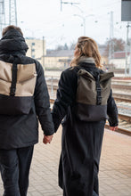 Įkelti vaizdą į galerijos rodinį, XL Haki spalvos kuprinė