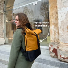 Įkelti vaizdą į galerijos rodinį, XL Geltonos spalvos kuprinė