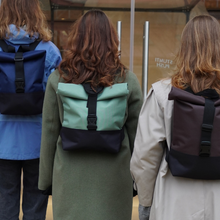 Įkelti vaizdą į galerijos rodinį, L Mėtinė kuprinė